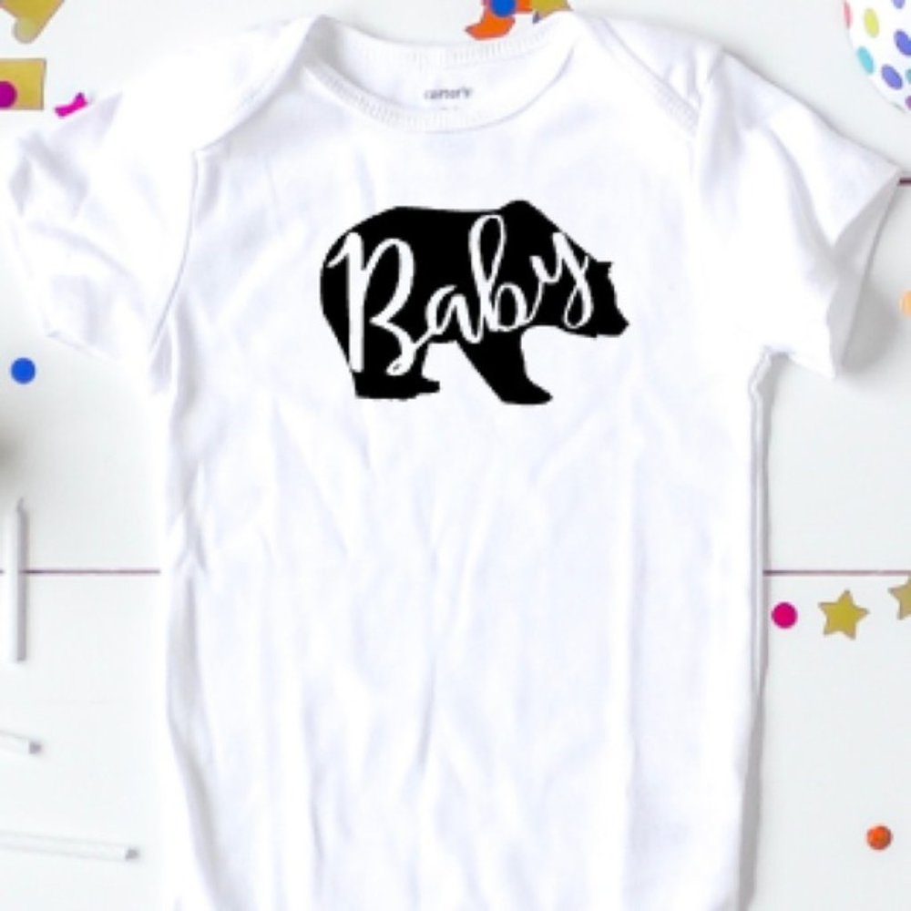 Baby 🍼 Bear 🐻 Onsie